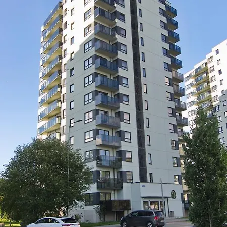 Apartment Bright 3-room In Mustamaee Reval