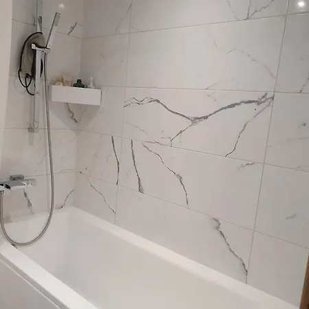 Bright 3-room In Mustamaee 公寓